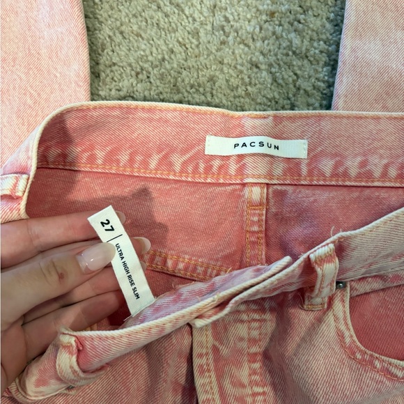 PacSun High Rise Pink Jeans - Picture 2 of 3